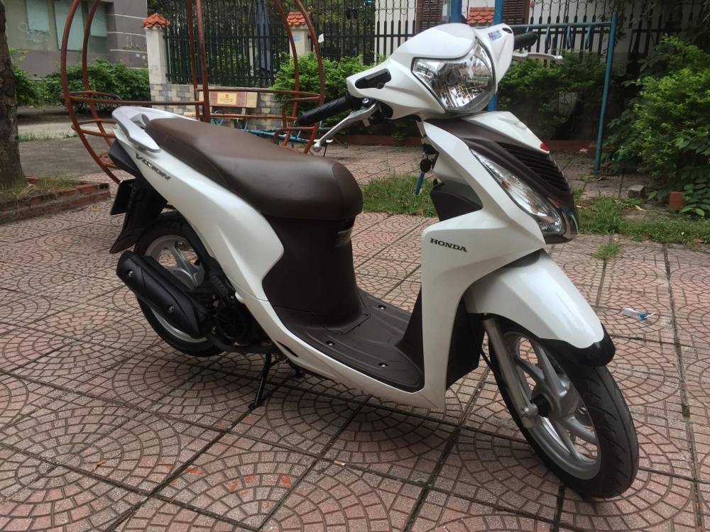 gd-ban-honda-vision-110-fi-doi-2016-btp-29-hn-moi-99-mau-trang-cho-a-c-nhu-moi-47891-1511230753-5a138d21d98eb